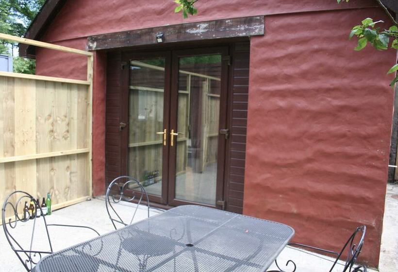 The Nook Farm Park Stay With Hot Tub, Bbq & Fire Pit