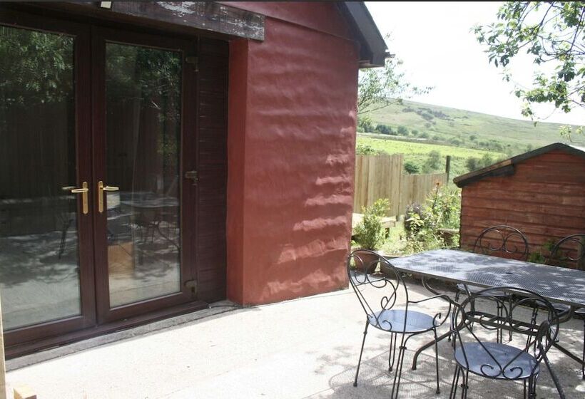 The Nook Farm Park Stay With Hot Tub, Bbq & Fire Pit