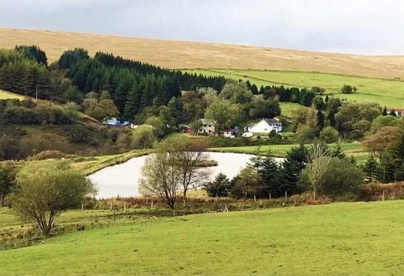 The Nook Farm Park Stay With Hot Tub, Bbq & Fire Pit