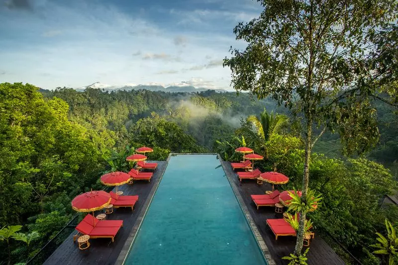 Hotelli Buahan, A Banyan Tree Escape