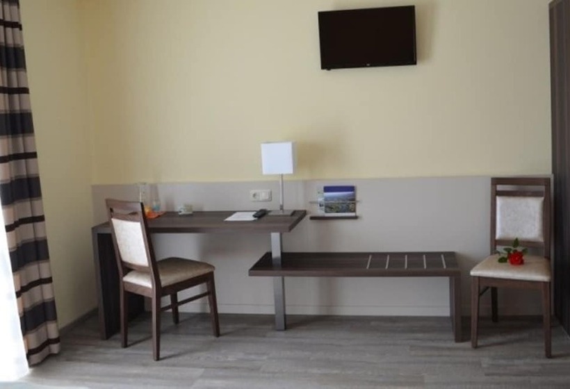 펜션 Gasthaus Augenstein