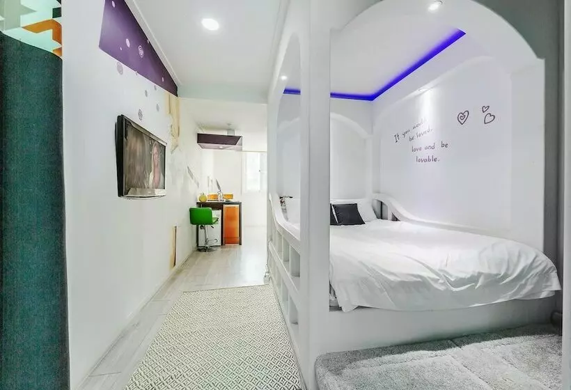Gapyeong Lagostheme Pension