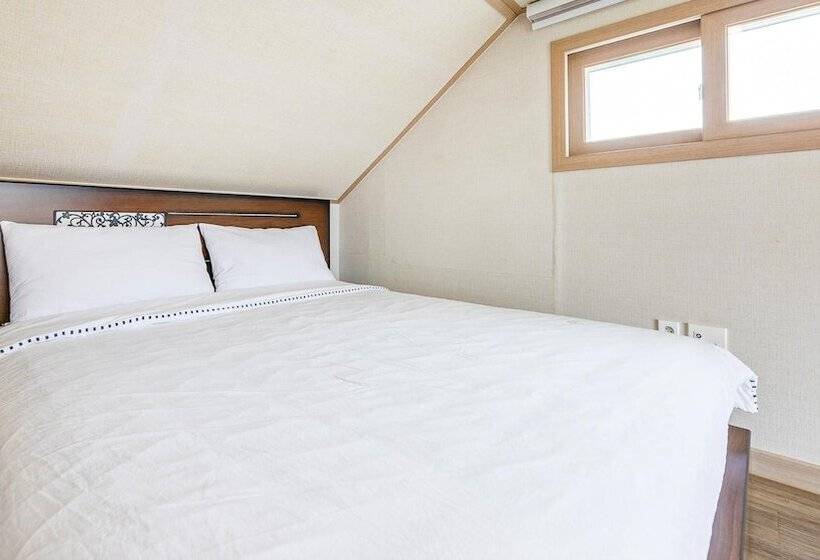 Jeju Badagreen Pension