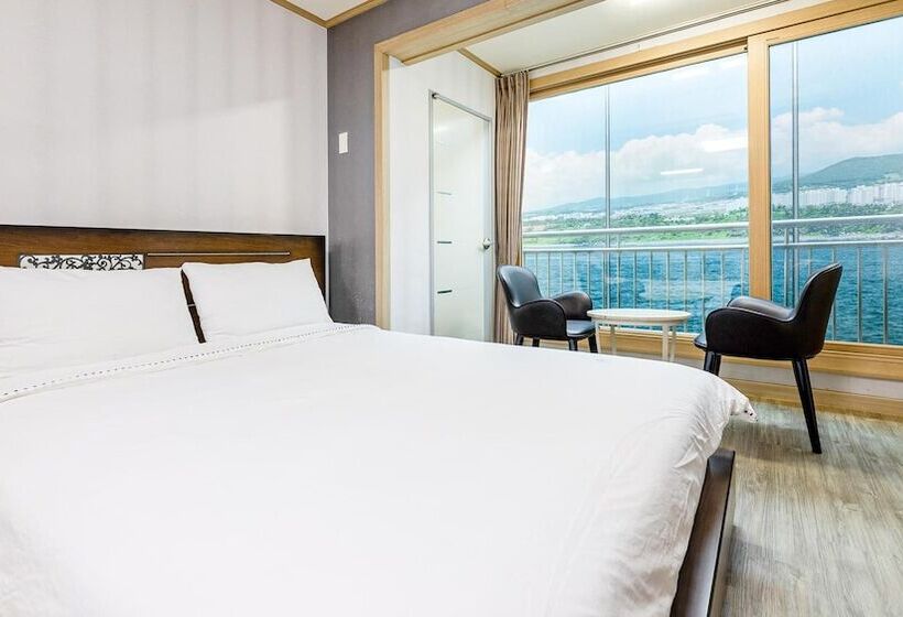 Jeju Badagreen Pension