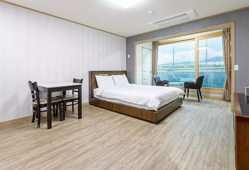 Jeju Badagreen Pension