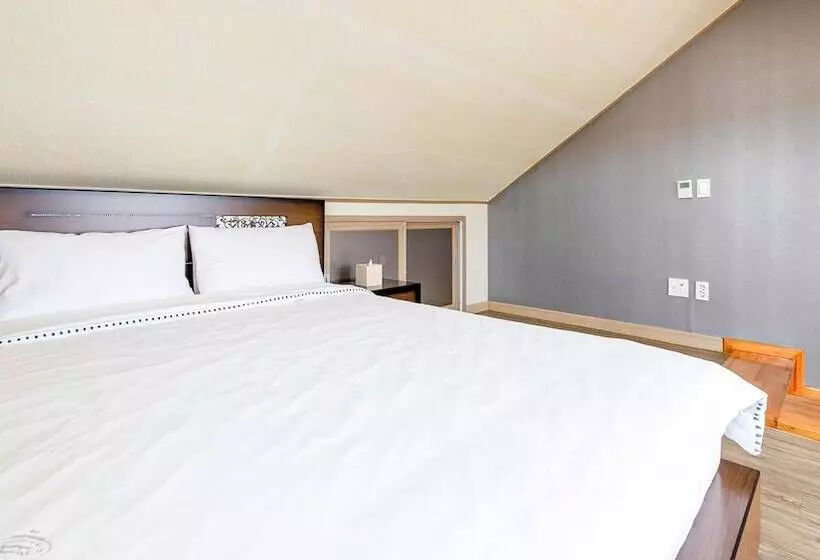 Jeju Badagreen Pension