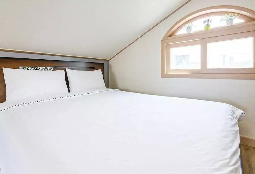 Jeju Badagreen Pension