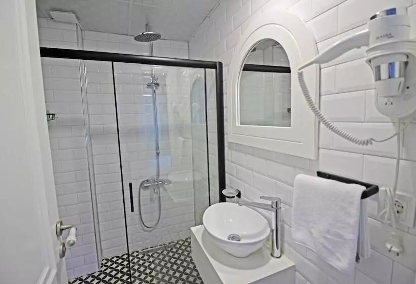 Otel Meryem Ana Bozcaada