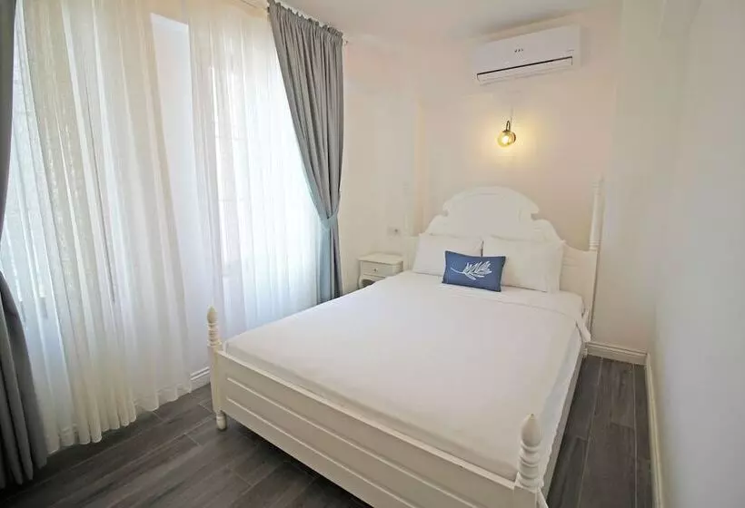 Otel Meryem Ana Bozcaada