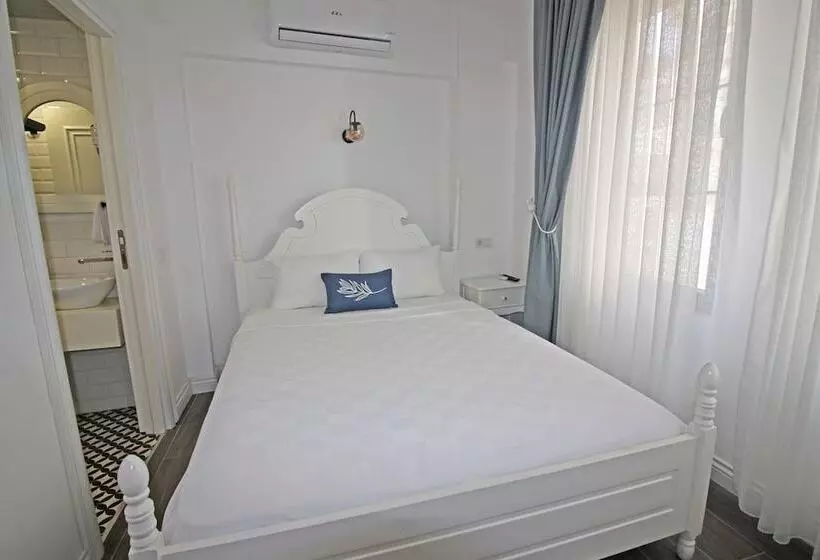 Otel Meryem Ana Bozcaada