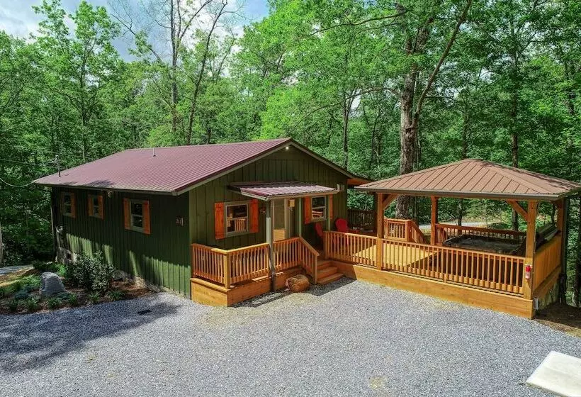 Beside Still Water 2   2 Bedrooms, 2 Baths, Sleeps 6 Home By Redawning