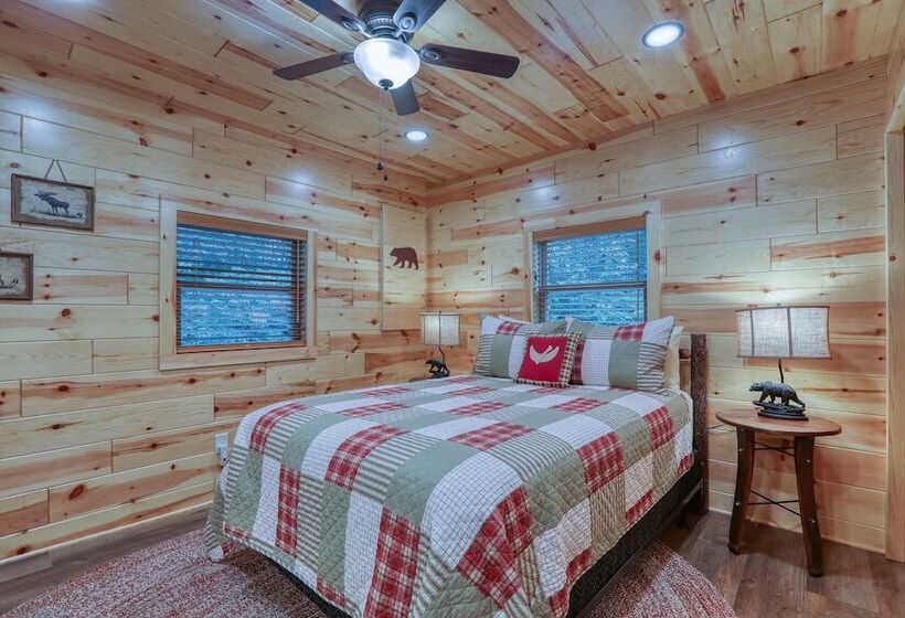 Beside Still Water 2 2 Bedrooms, 2 Baths, Sleeps 6 Home By Redawning