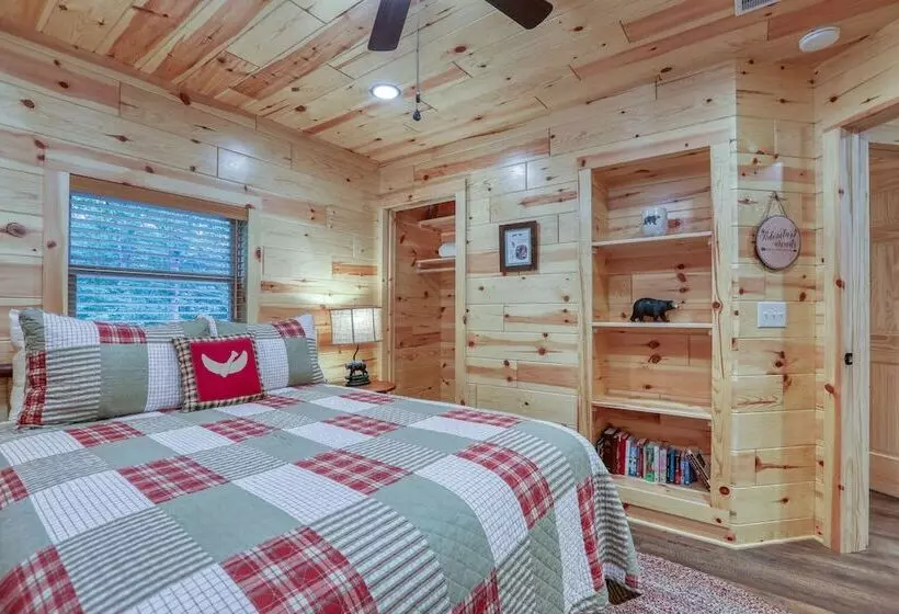 Beside Still Water 2   2 Bedrooms, 2 Baths, Sleeps 6 Home By Redawning