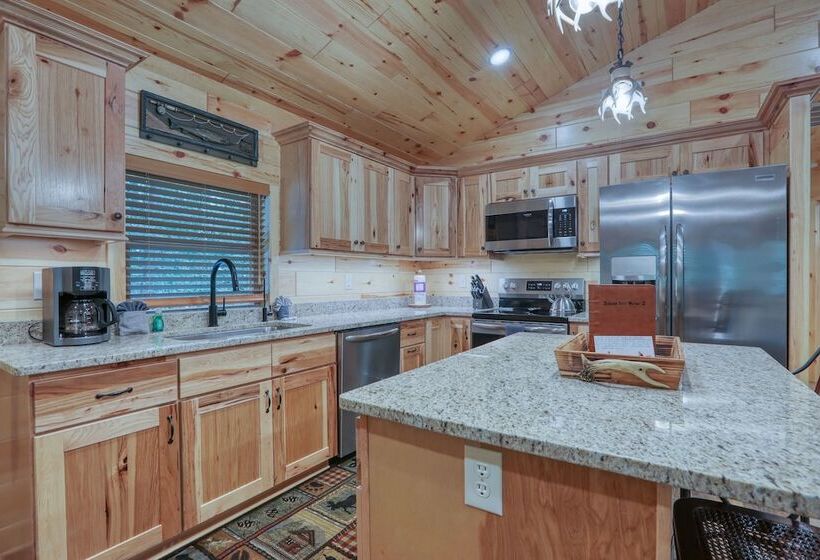 Beside Still Water 2 2 Bedrooms, 2 Baths, Sleeps 6 Home By Redawning