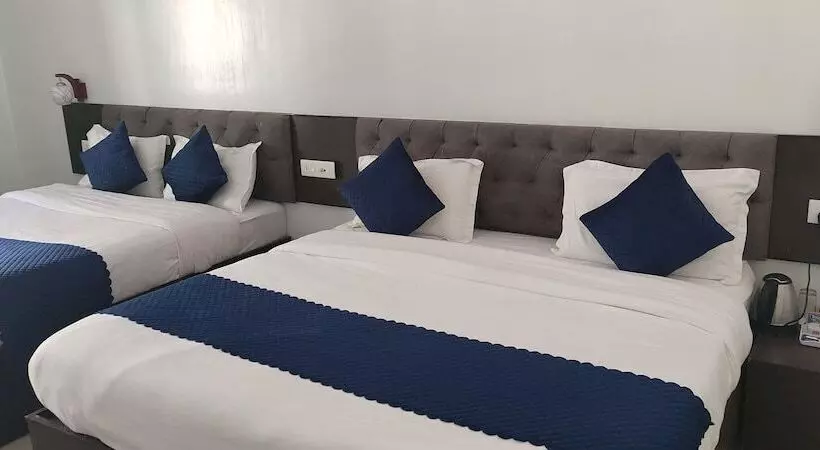 Hotelli Treebo Spring Birds