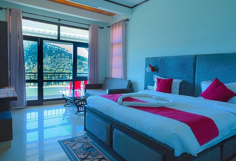 Отель Treebo Spring Birds