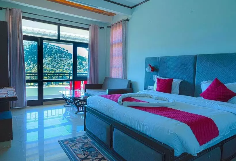 Hotelli Treebo Spring Birds