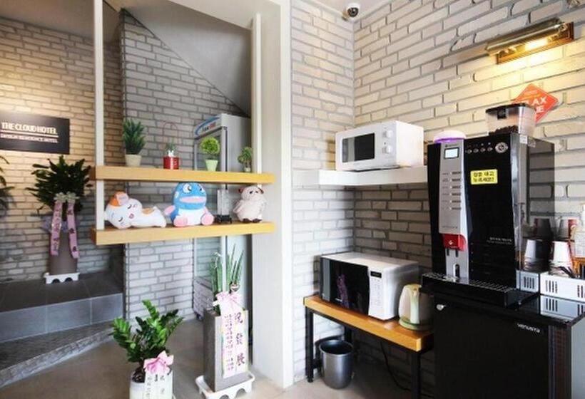 مُتل Jinju Hotel The Cloud