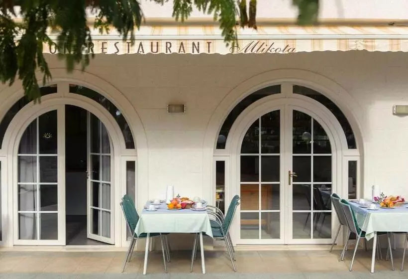 Majatalo Room In Bb   Delightfull Room For 2