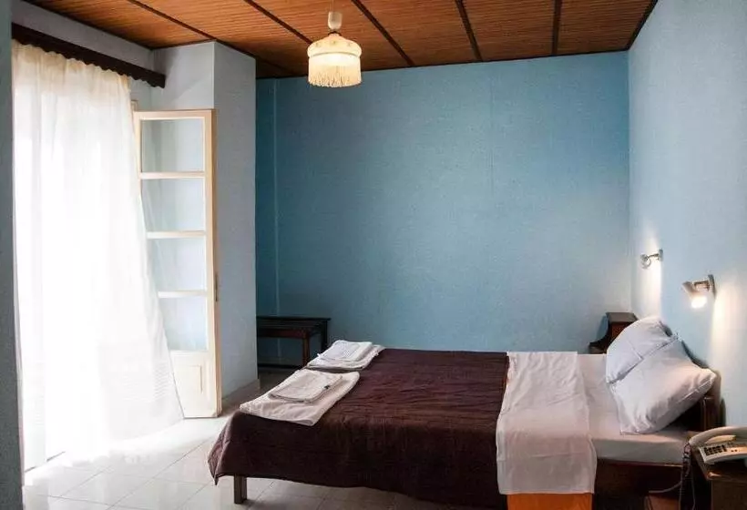 Room In Bb   Apraos Bay Hotel In Kalamaki Beach, 100m From The Lovely Sandy Beach