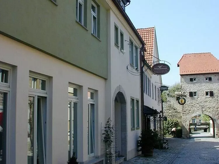 ホテル & Weingut Artur Steinmann