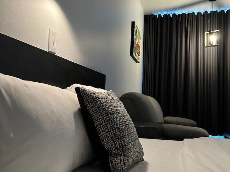 בית מלון כפרי Auberge Le Caribou