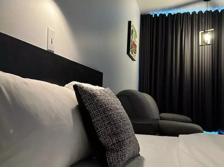 Hotelli Auberge Le Caribou