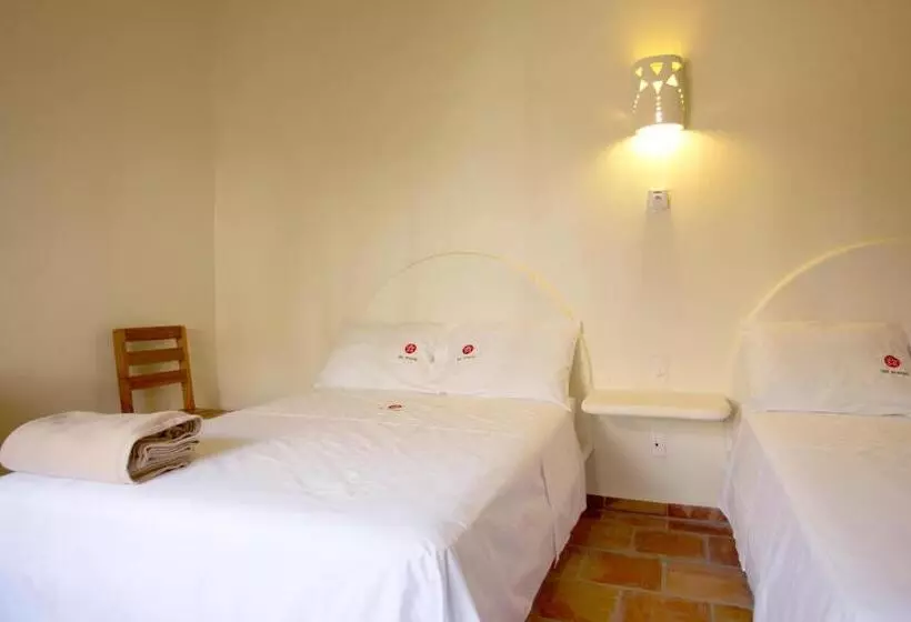 ホテル Bungalows Las Arenas