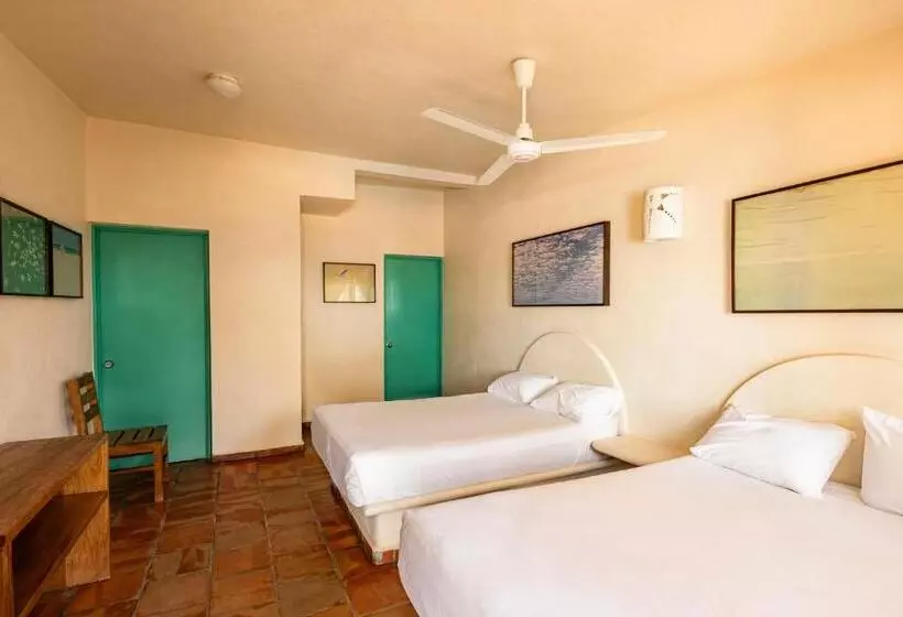ホテル Bungalows Las Arenas