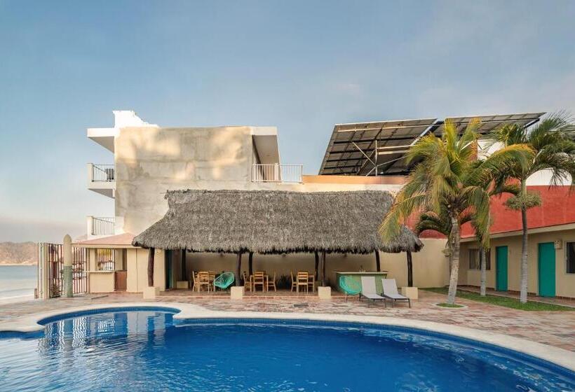 Отель Bungalows Las Arenas