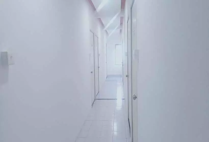 ホテル Choice Guest House Pune