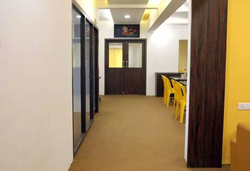 ホテル Choice Guest House Pune