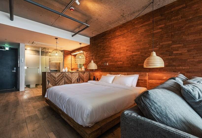 Hotel Tropical Hideaway