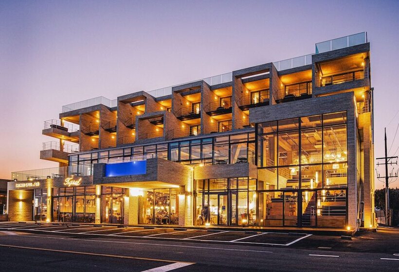 Hotel Tropical Hideaway