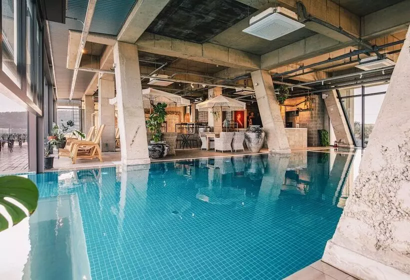 Hotelli Tropical Hideaway