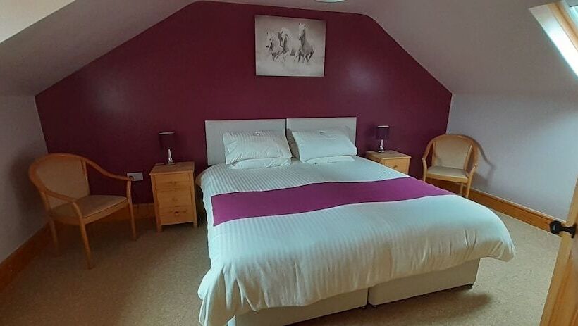 Henblas Holiday Cottage