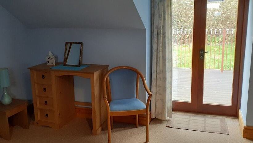 Henblas Holiday Cottage