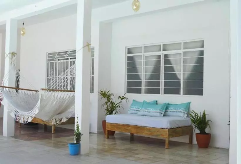 Hotelli Casa Pancho Playa