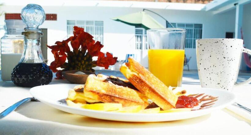 בית מלון כפרי Casa Pancho Playa