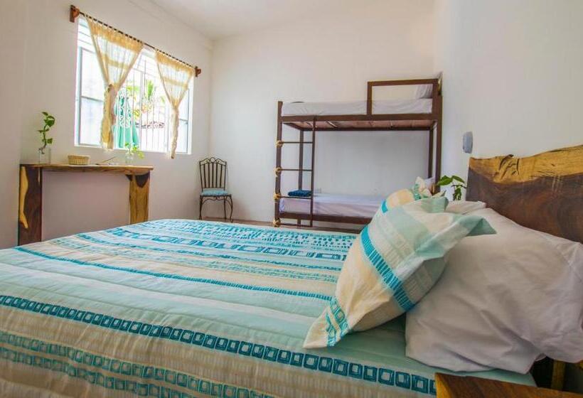 בית מלון כפרי Casa Pancho Playa