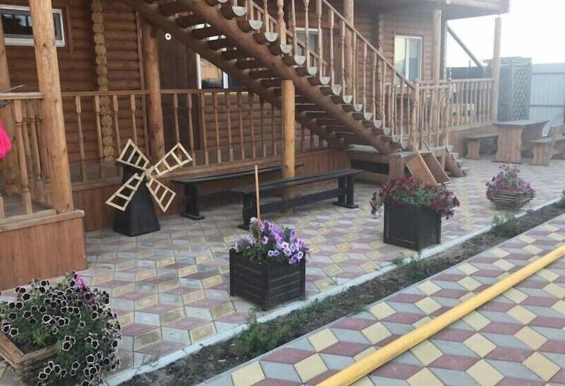 פנסיון Guest House Semeyniy