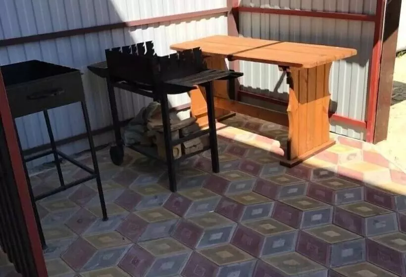Majatalo Guest House Semeyniy
