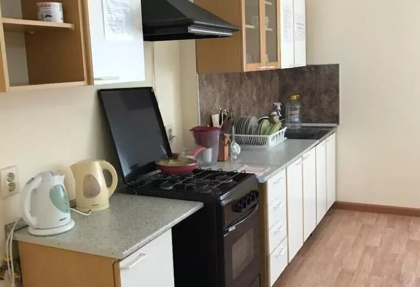 Majatalo Guest House Semeyniy