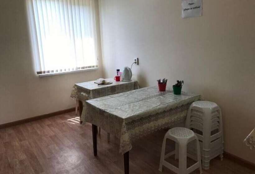 פנסיון Guest House Semeyniy