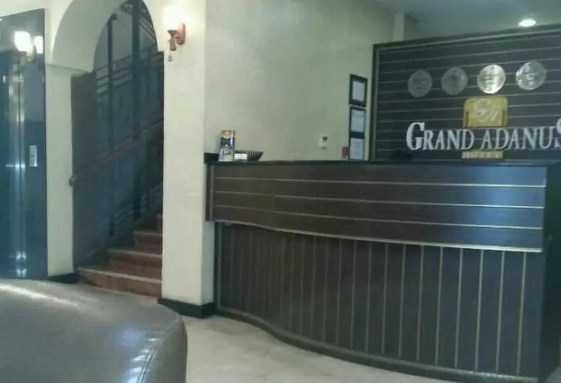 هتل Grand Adanus