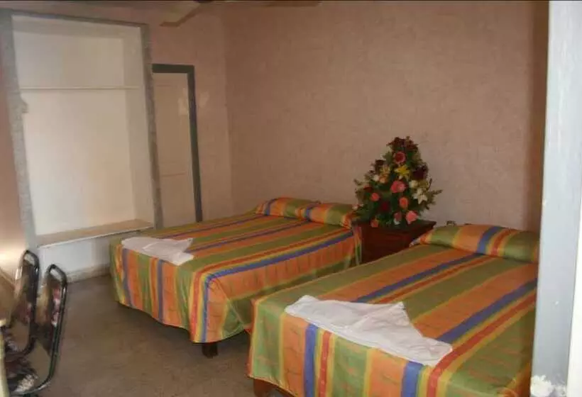 Hotelli Soraya De Puerto Angel