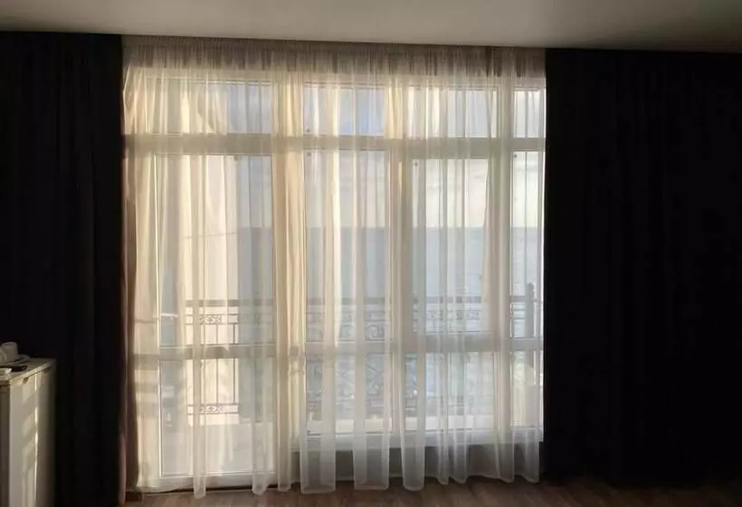 پانسیون Guest House Bulvar