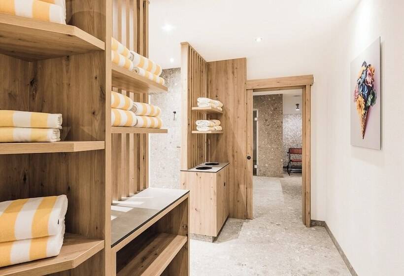 ベッドアンドブレックファースト Andre Arnold   Boutique Pension