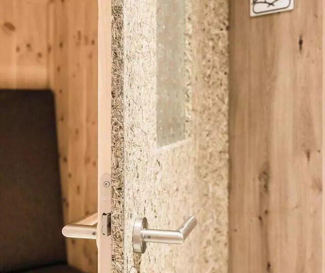 ベッドアンドブレックファースト Andre Arnold Boutique Pension