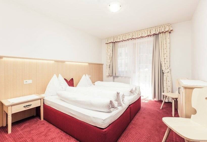 ベッドアンドブレックファースト Andre Arnold   Boutique Pension